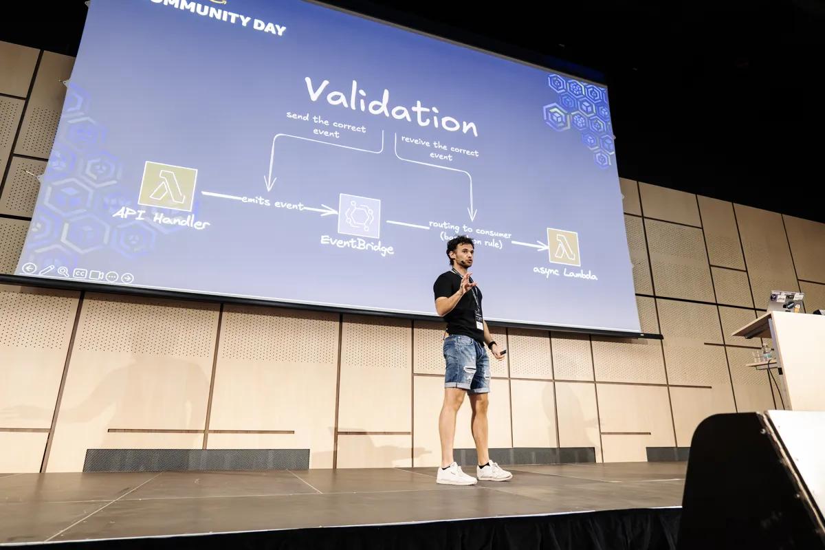 Sandro Volpicella speaking at EDA Community Day CZ 2025